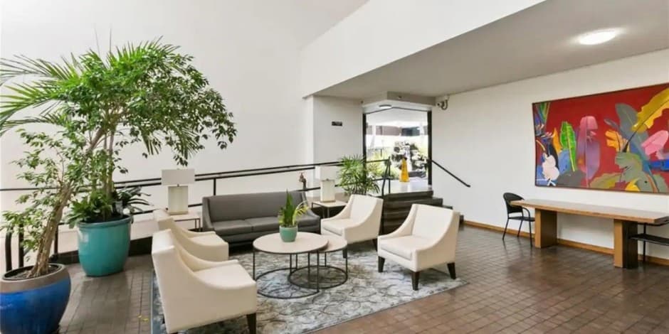 Suite seating area at Bishop Suites Downtown Honolulu