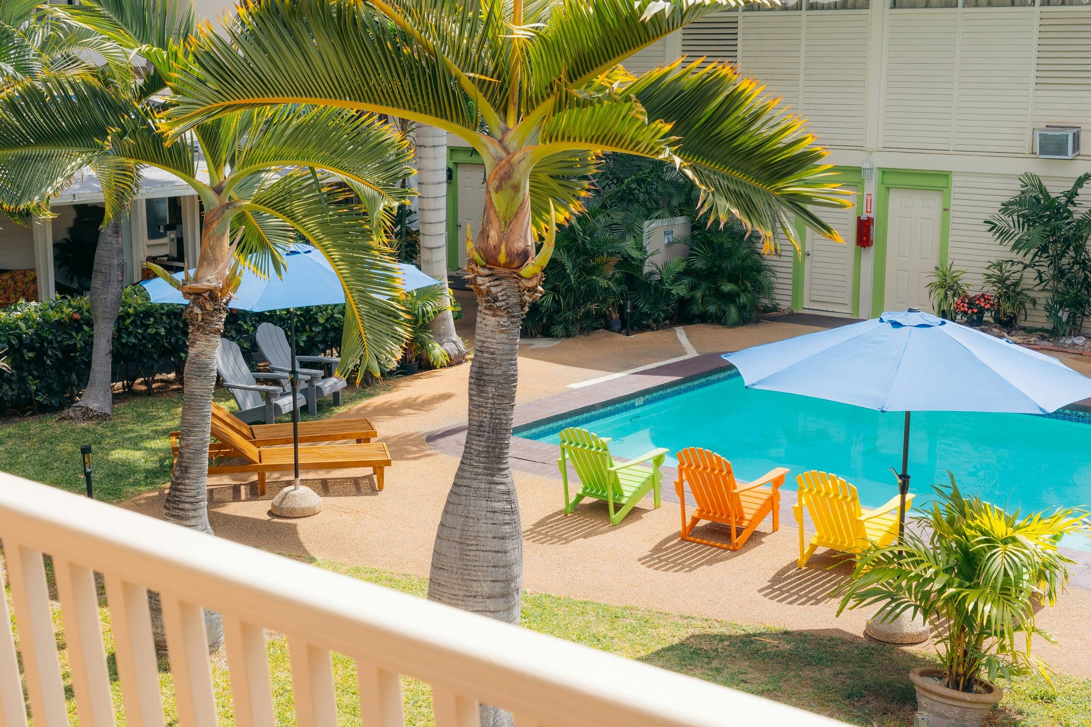 Waikīkī Heritage Hotel exterior on Beach Walk