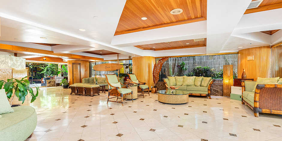 Bamboo Waikiki Hotel Lobby