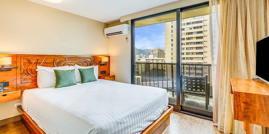 Bedroom at One Bedroom City Mountain View at Bamboo Waikiki Hotel