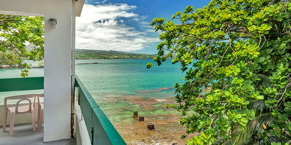 Interior of oceanfront room at Pagoda Hilo Bay Hotel