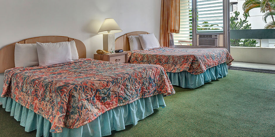 Interior of standard room at Pagoda Hilo Bay Hotel