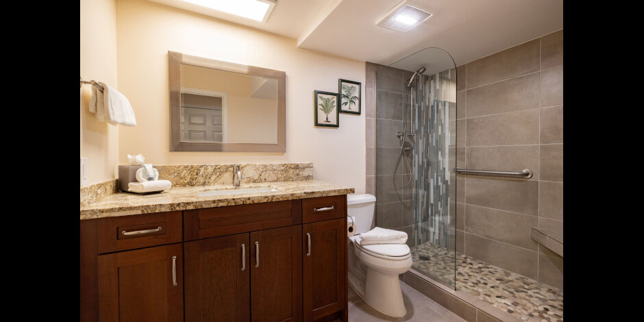 /images/MLS/rooms/lahainashores-mv-07-300x150.jpg