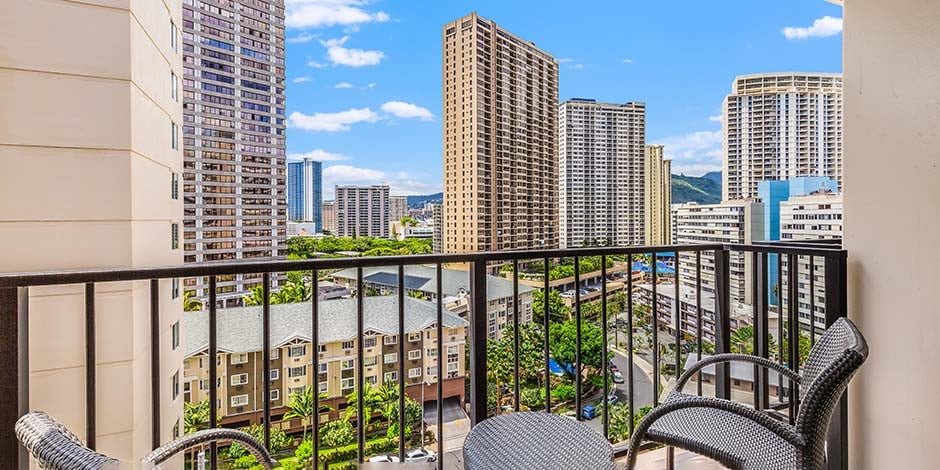 Studio City View at Palms Waikiki Hotel