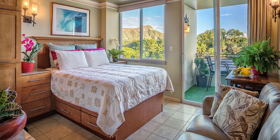 Bedroom at Waikiki Grand